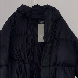 Canada Goose Garnet Down Puffer Black Puffer Jacket